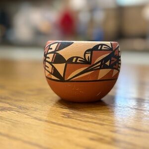 Vintage Jemez Pottery Bowl Signed R. Chinana Native American  New Mexico